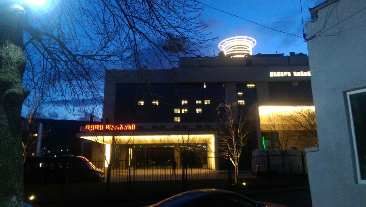 Gng Apartment Τυφλίδα Εξωτερικό φωτογραφία